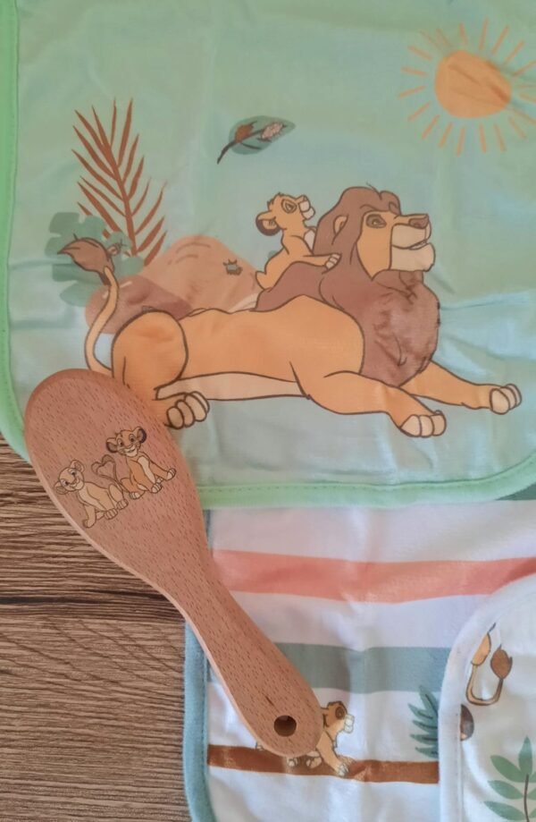 Primark baby bamboo hairbrush &3pk face cloth set - Image 2