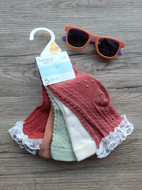 Nutmeg socks(12-24m)