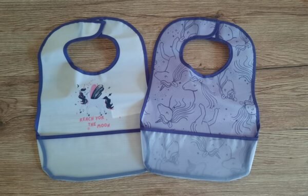 Primark baby unicorn lift up bib in purple 2 pack - Image 2