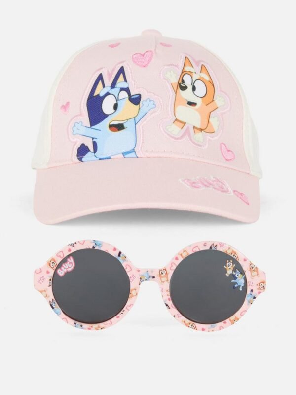 Primark cap with glasses S/M