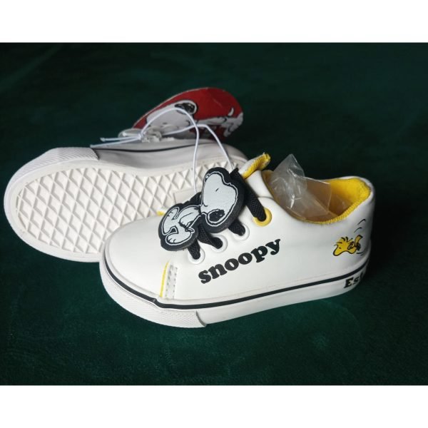 George first walker snoopy shoes (UK 3 EUR 19) - Image 2