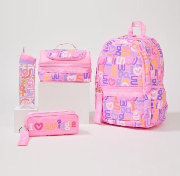 Giggle by Smiggle bundle of 4