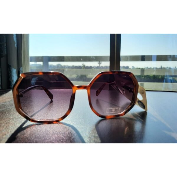 Primark brown adult sunglasses (L)